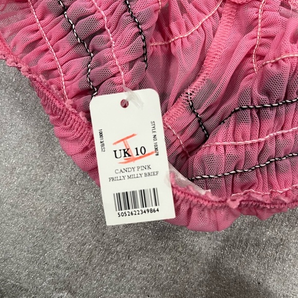 [US M]Baux Avenue Pink and Black Ruffled undyed Panties - Picture 7 of 7